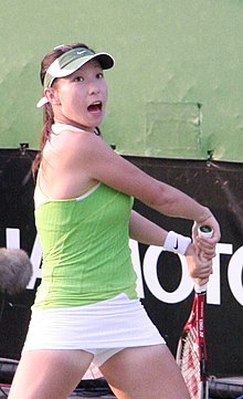 Zheng Jie 2007 Australian Open R1.jpg