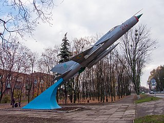 Пам'ятник-літак МіГ-21