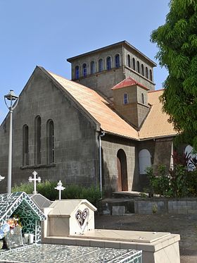 Façade de l'église Saint-Joseph.