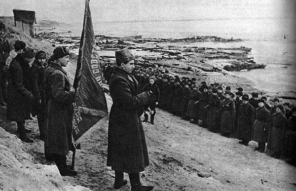 Chuikov presenting the guards banner of the 39th Guards Rifle Division in Stalingrad in January 1943