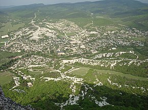 Куйбышево (Бахчисарайский район), вид сверху.jpg