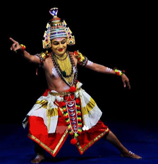 <span class="mw-page-title-main">Parayan Thullal</span> Dance and poetic performance form prevailed in Kerala