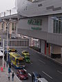 外から見た大学城駅の駅舎