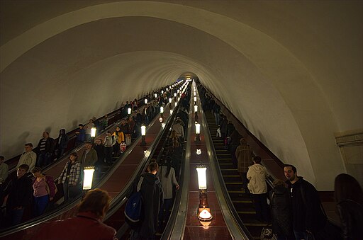 0013 - Moskau 2015 - Metrostation Komsomolskaja (25792730754)