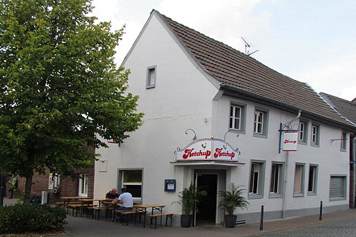 125 Gaststätte, Hochstraße 38 (Osterath)