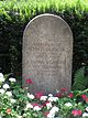 2006-07-25 Friedhof Grunewald Grab Blaschko.jpg