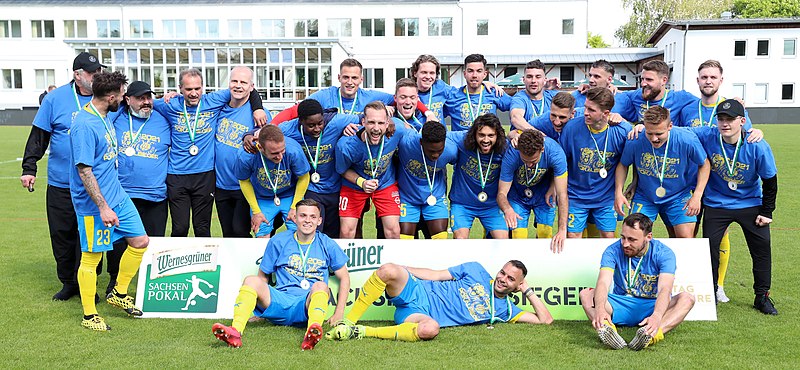 File:2021-05-29 1. FC Lokomotive Leipzig gegen Chemnitzer FC (Finale Wernesgrüner Sachsenpokal 2020-21) by Sandro Halank–266.jpg