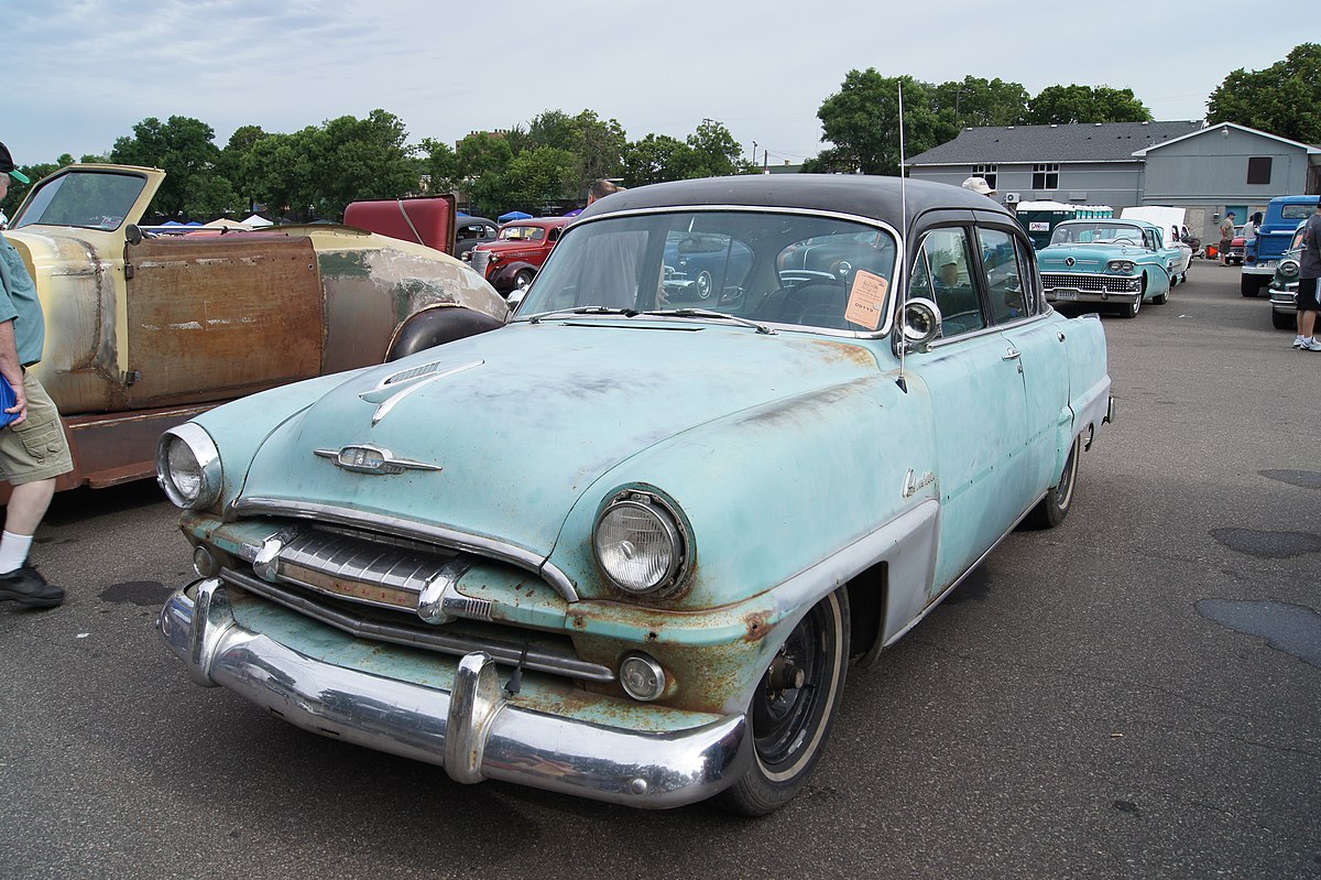 File:Plymouth Belvedere Maple St.jpg - Wikimedia Commons