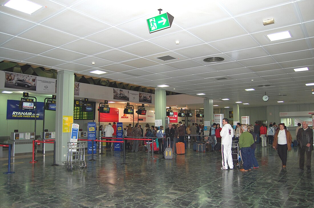 Aeroport de Santiago-Rosalía de Castro