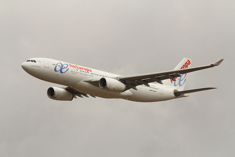 File:Airbus A-330-243 (EC-MAJ) de Air Europa (15353057110).jpg