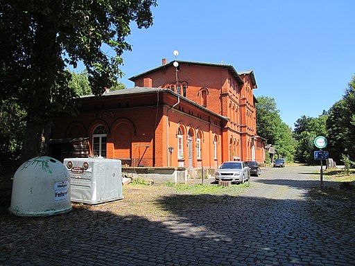Alter Bahnhof, 1, Treysa, Schwalmstadt, Schwalm-Eder-Kreis