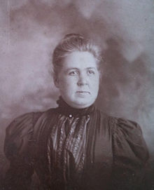 Emi Ella Blanchard 1900.jpg