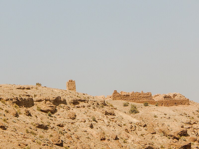 File:Ancient castle in Morocco.jpg