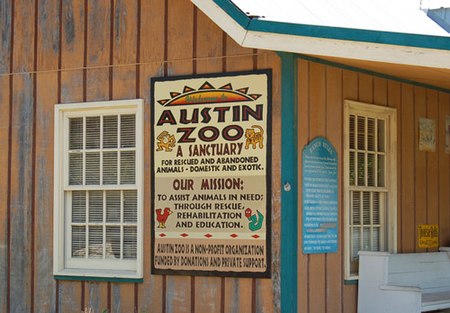 AustinZooEntrance