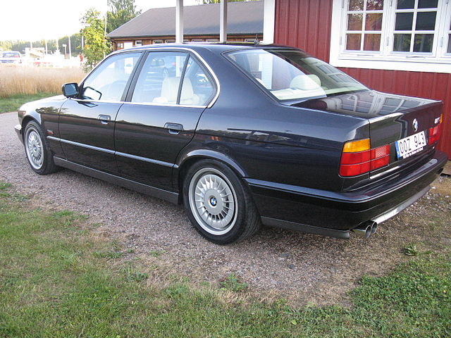 Image of BMW M5 (E34S)