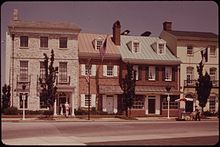 Bonne Bell's Lakewood headquarters in 1973 BONNE BELL COSMETICS' RESTORATION PROGRAM TRANSFORMED A DECAYING BUSINESS SECTION OF SUBURBAN LAKEWOOD INTO THIS... - NARA - 550115.jpg