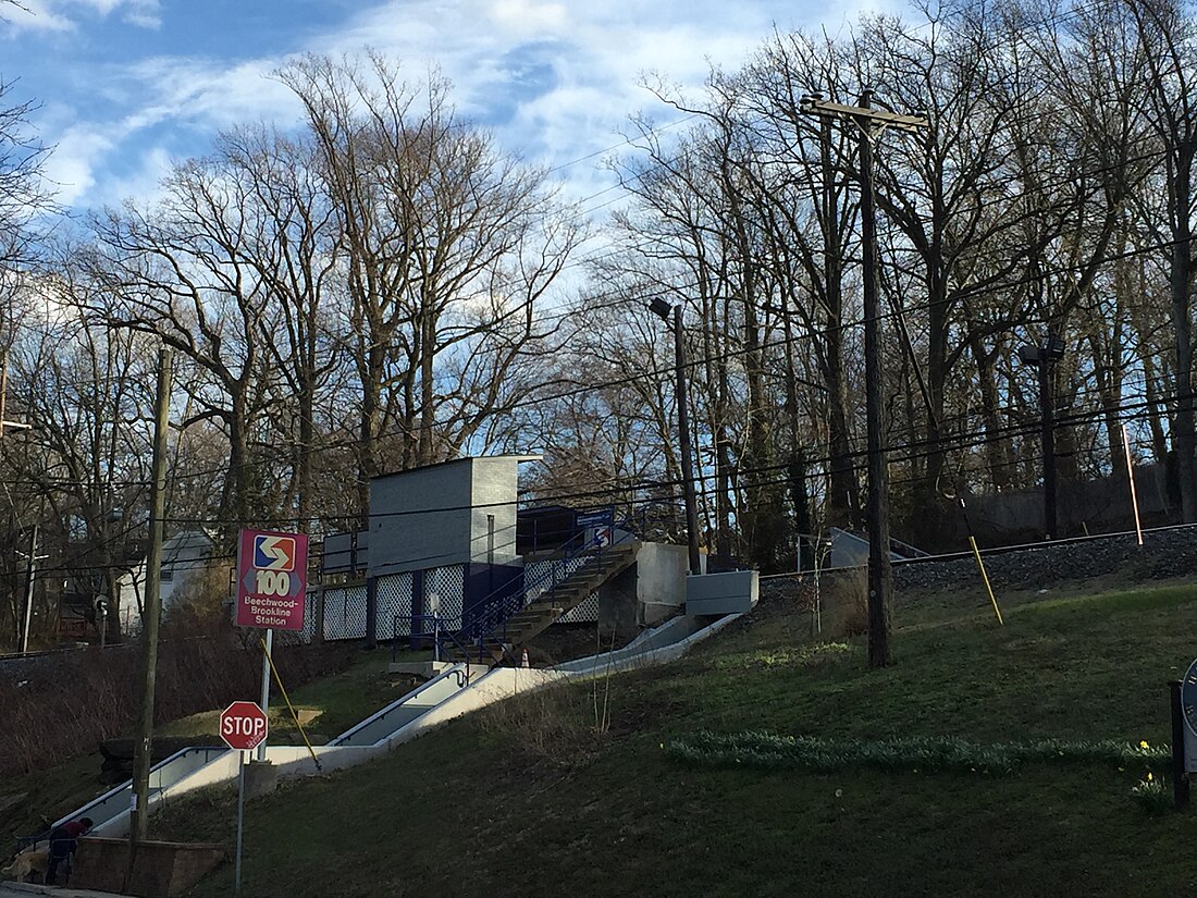 Beechwood–Brookline station