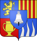 Герб герцога Роже де Бельгарда. В первой части щита герб дома де Сен-Лари: в лазурном поле золотой коронованный лев
