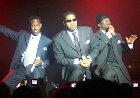 Boyz II Men - Live at Vega cropped.jpg