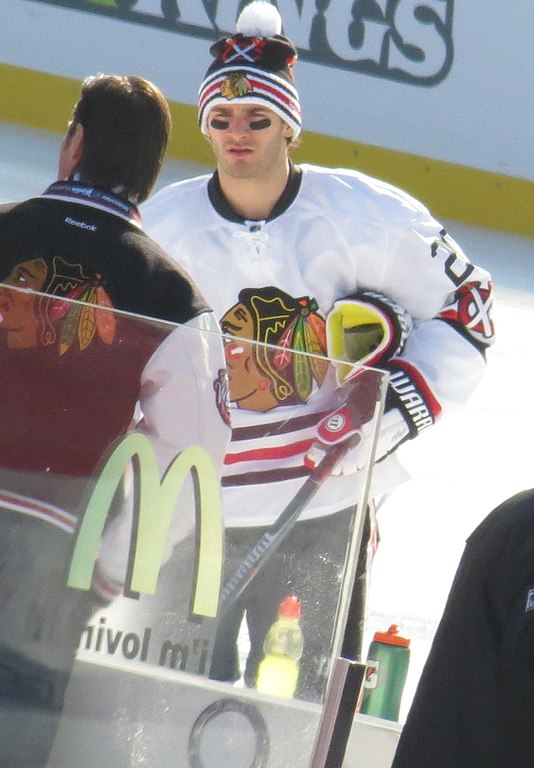 brandon saad winter classic jersey