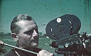 Grund aan het werk met een Arriflex filmcamera in Constanţa (1941)