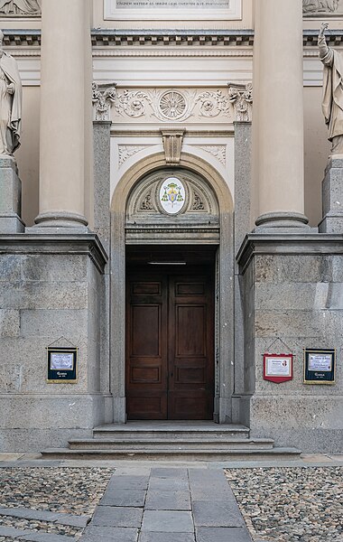 File:Cathedral of Ivrea (11).jpg