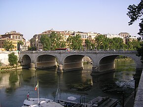 Cavour Bridge, Rom, Italien.jpg