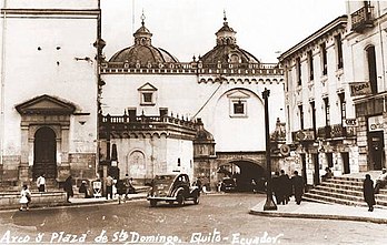 Church and Arch of Santo Domingo (Quito, Ecuador) in 1912.jpg