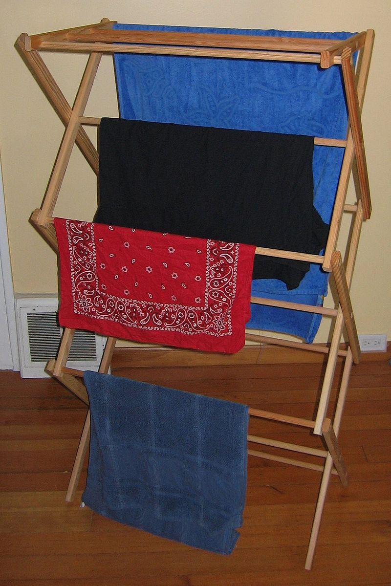 Clothes horse - Wikipedia