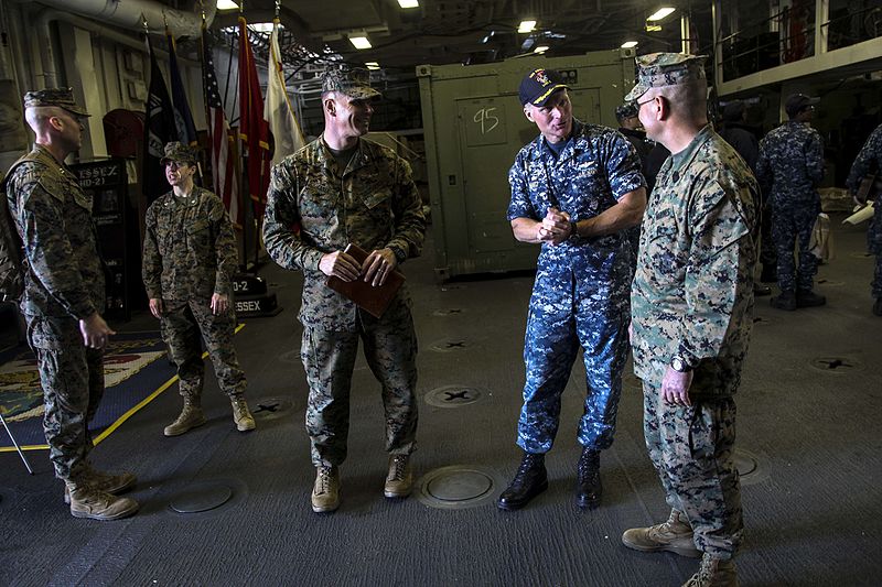 File:Command Visit USS ESSEX (LHD 2) 150123-M-JT438-138.jpg