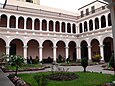 Patio interior del Convento de San Pedro, Lima