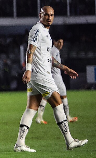 File:Copa do Brasil - Santos 1 x 0 Corinthians - 52215861916 - Maicon.jpg