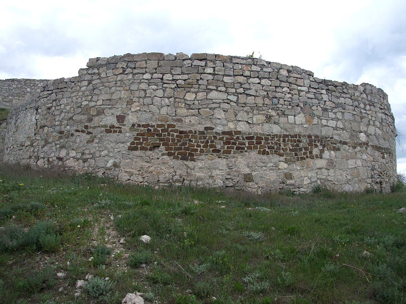 File:Crimea Feodosia West City fortifications 09.jpg