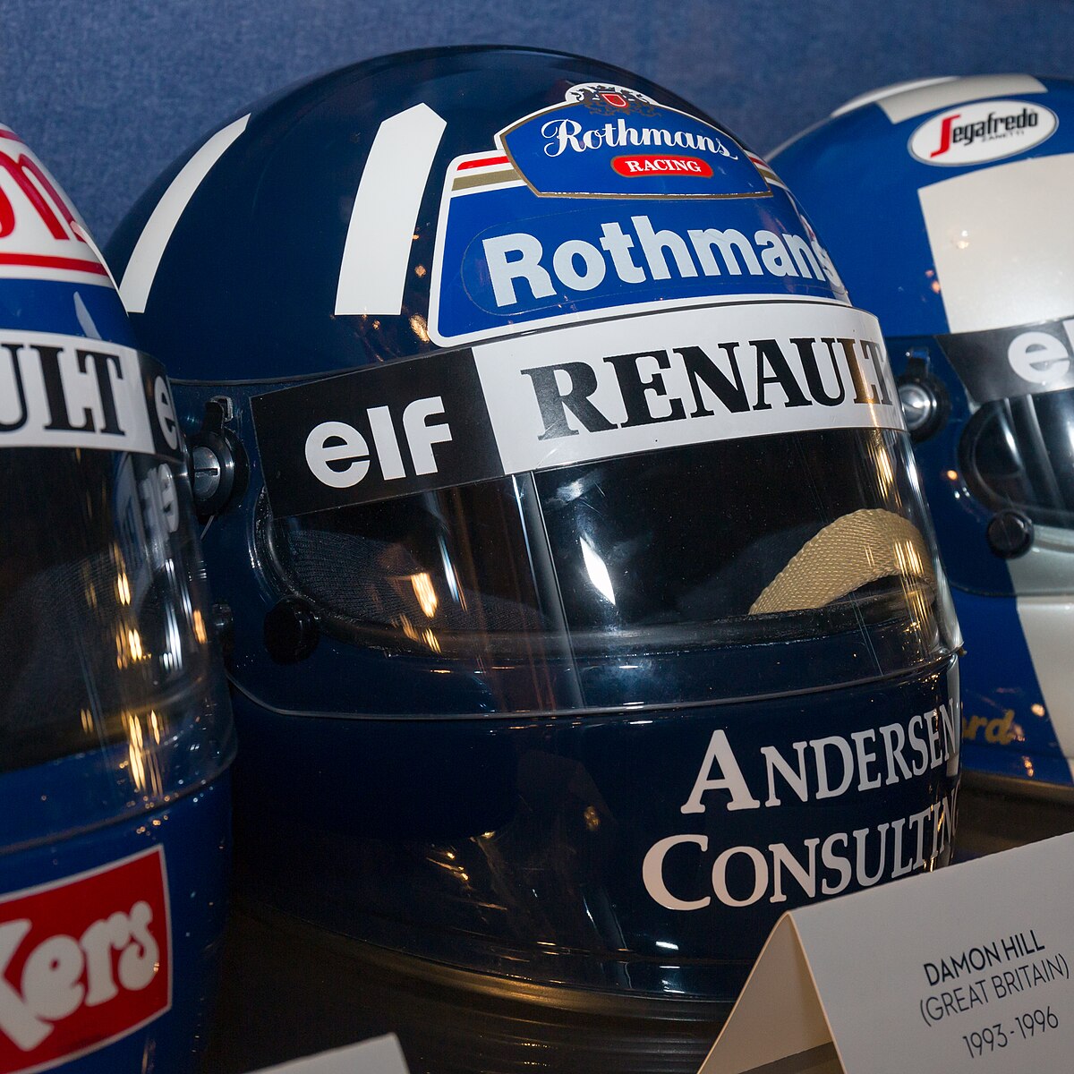 ファイル:Damon Hill helmet 2017 Williams Conference Centre.jpg 