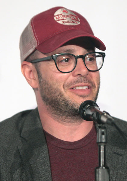 Damon Lindelof admitted that Nikki and Paulo were killed off due to being unpopular.