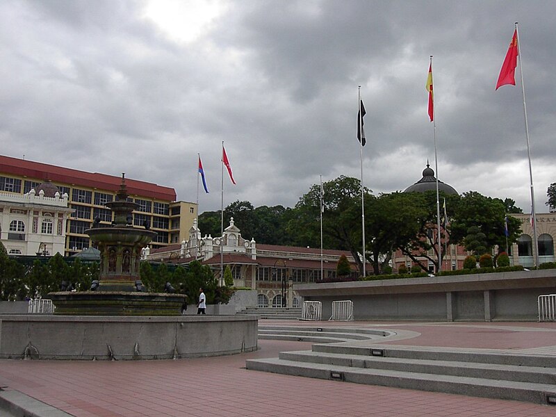 File:Dataran Merdeka.jpg