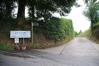 <span class="mw-page-title-main">Dolton, Devon</span> Village in Devon, England