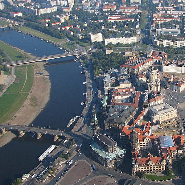 File:Dresden aerial photo City Augustus bridge across river Elbe cathedrale Church of Our Lady photo 2008 Wolfgang Pehlemann Wiesbaden Germany HSBD4389.jpg