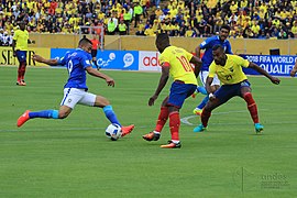 ECUADOR vs BRASIL - ARCO SUR (29359464306).jpg