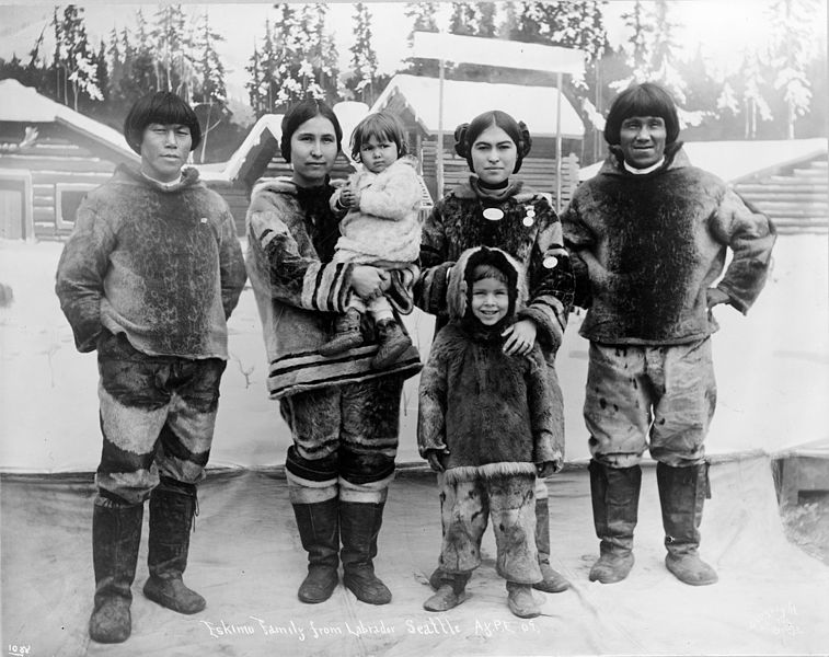 File:Eskimo family cph.3c36051.jpg