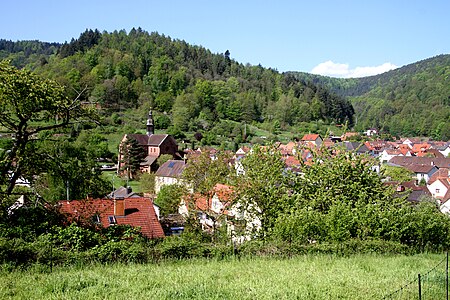 Eusserthal 04 mit Zisterzienserkirche 2019 gje