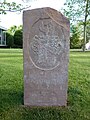 Stele aus dem Jahr 1878 mit Wappen von Amschel Mayer Rothschild