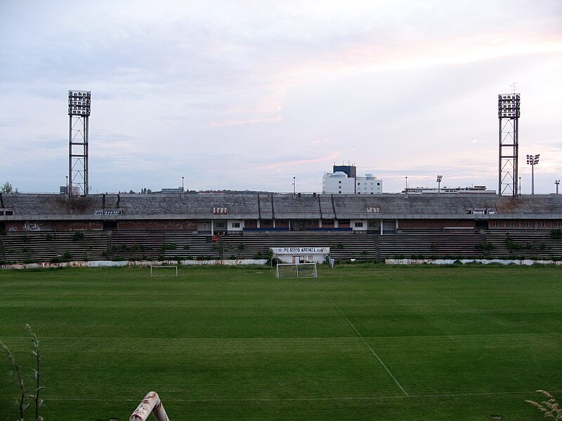 File:Fotbalový stadion Za Lužánkami (9).jpg