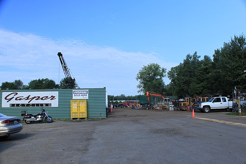 File:Gasper Recycling Junkyard Willis Michigan.JPG