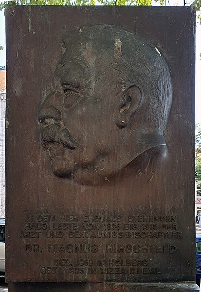 File:Gedenktafel Otto-Suhr-Allee 93 (Charl) Magnus Hirschfeld5.jpg