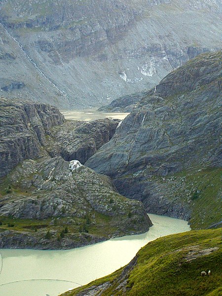 File:Gemeinde Heiligenblut, 9844, Austria - panoramio (10).jpg