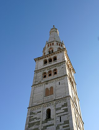 <span class="mw-page-title-main">Torre della Ghirlandina</span> UNESCO World Heritage Site in Emilia-Romagna, Italy