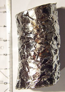 Hafnium crystal