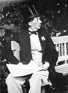 Hans Christian Andersen in the garden of "Roligheden" near Copenhagen, in 1869. Hans christian andersen 1869.jpg