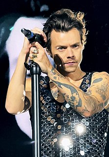 <span class="mw-page-title-main">Harry Styles</span> English singer and actor (born 1994)